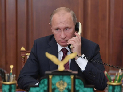 СМИ: Путин двумя звонками спас союзника России