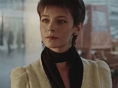 Почему актриса Сафонова оставила сына мужу-американцу