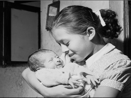 Лина Медина: что стало с девочкой, родившей в 5 лет