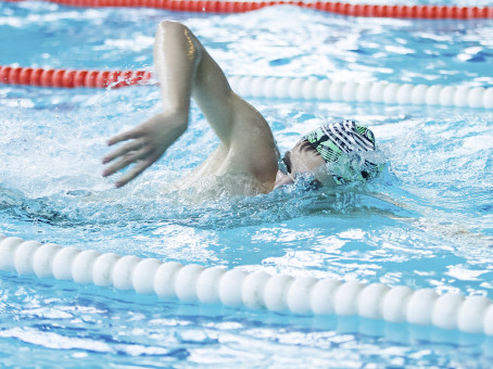 Какие болезни «водятся» в бассейне