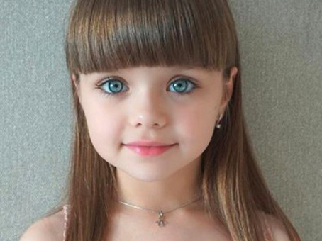 Помните самую красивую девочку планеты: вот какая сейчас