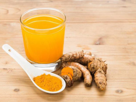Что будет, если употреблять куркуму с водой по утрам