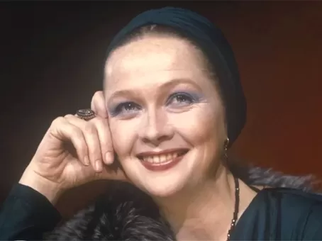 Как Наталья Гундарева разрушила семью дочери Андропова