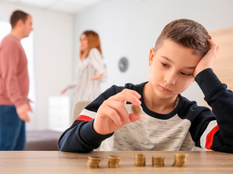 Россиянам напомнили о последствиях невыплаты алиментов