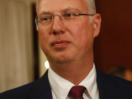 Дмитриев ответил на слухи об уходе с поста