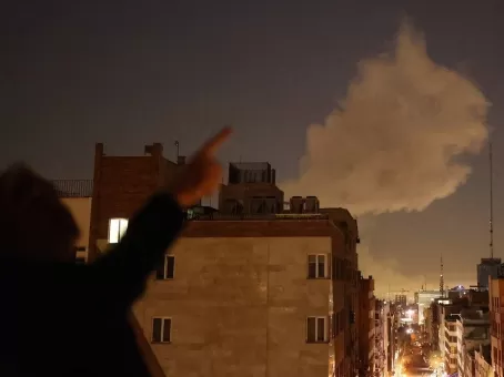 «США вызвали катастрофу»: в Европе паника из-за происходящего в Иране