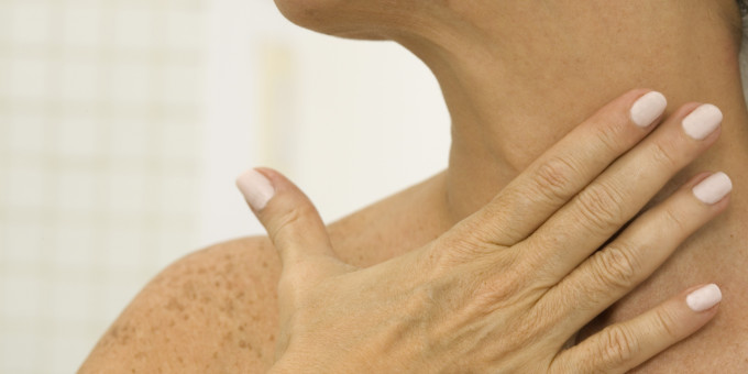 Красные точки на теле: причины их появления