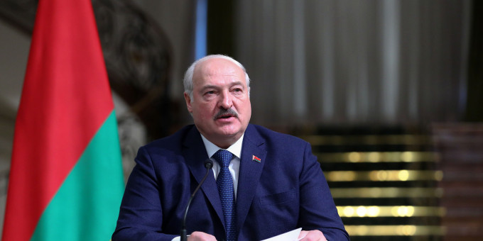 Тайна национальности отца Лукашенко - цыган, еврей или белорус?