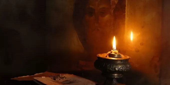 Почему православным нельзя молиться ночью