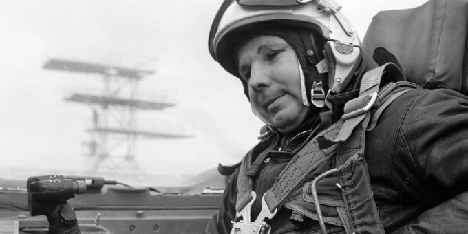 Космонавт Леонов назвал виновника гибели Гагарина