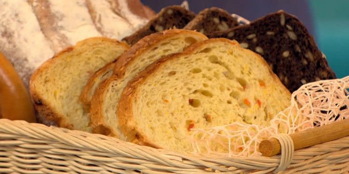 Полезный помощник: какой хлеб есть при болезнях ЖКТ