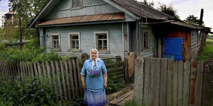 98-летняя бабушка продавала дом: риэлторы сбиты с толку