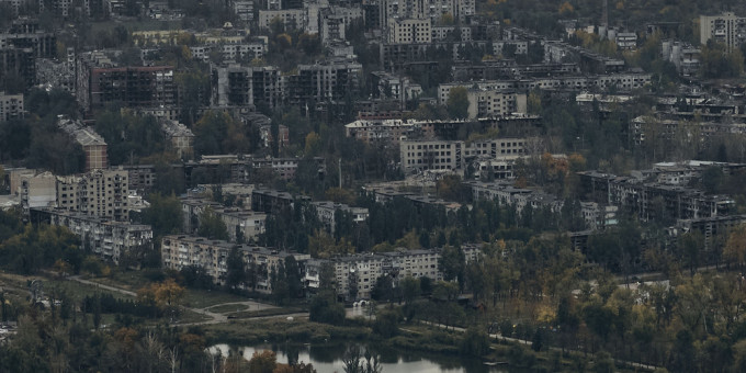 Офицер раскрыл, почему Зеленский держит ВСУ в Покровске