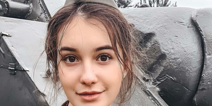 Со льда в блогеры. Известная фигуристка стала звездой интернета