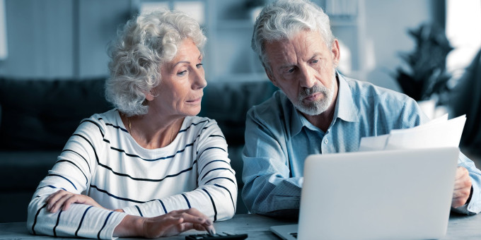 Куда отправляются пенсионные деньги, если человек умер  до пенсии