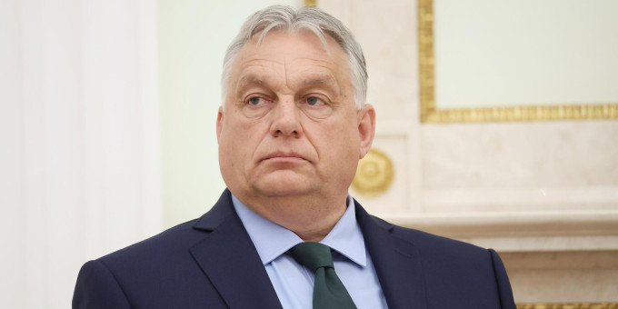 Орбан обратился к Зеленскому с требованием